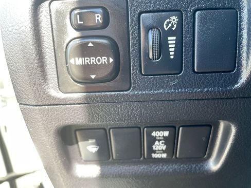 Certified 2019 Toyota 4Runner SR5 Premium AWD/4WD image 18