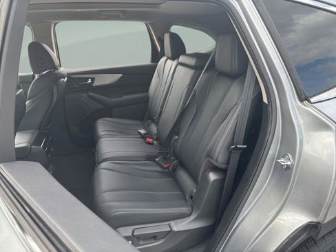Used 2023 Acura MDX FWD image 16