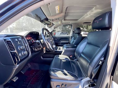 Used 2018 GMC Sierra 1500 SLT AWD/4WD image 10