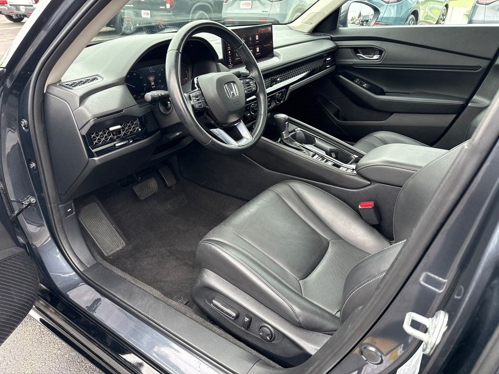 Certified 2023 Honda Accord Touring image 18