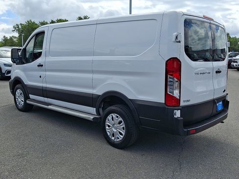 Used 2025 Ford Transit 250 Low Roof w/ Exterior Upgrade Package RWD image 4