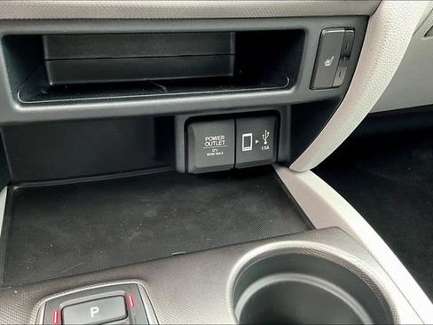 Used 2023 Honda Ridgeline RTL image 17