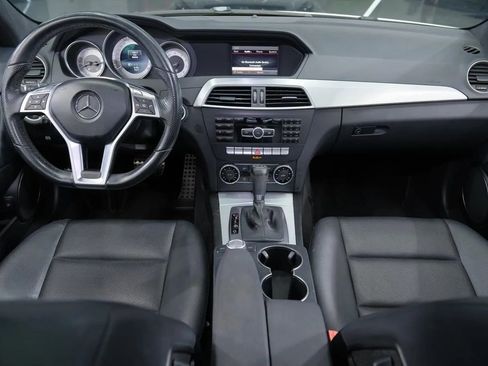 Used 2014 Mercedes-Benz C 250 Sedan image 20