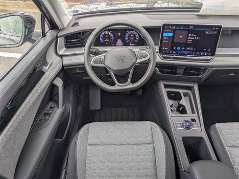 New 2025 Volkswagen Tiguan S image 16