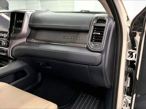 Used 2023 RAM 2500 Limited w/ Towing Technology Group AWD/4WD image 19