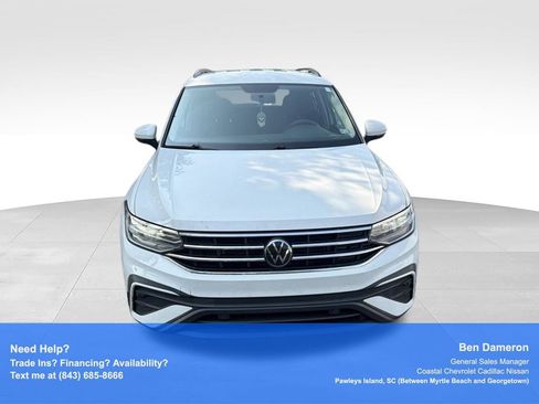 Used 2022 Volkswagen Tiguan S FWD image 2