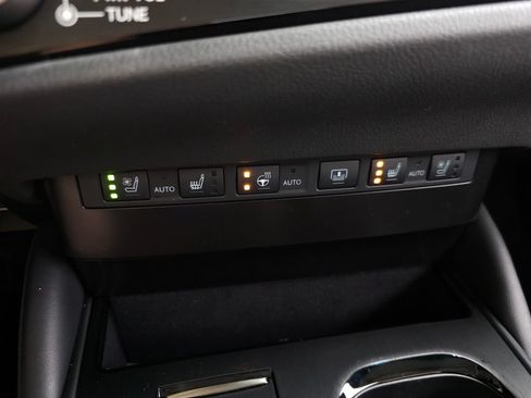 Used 2024 Lexus ES 350 Ultra Luxury FWD image 28