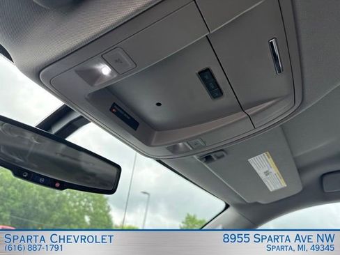 Used 2017 Chevrolet Silverado 1500 Custom w/ Custom Convenience Package AWD/4WD image 19