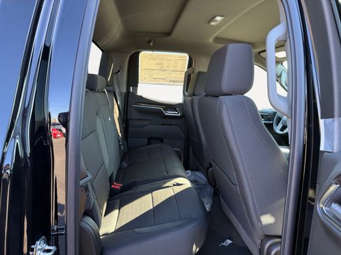 New 2026 GMC Sierra 1500 Elevation image 18