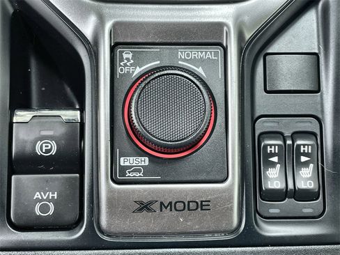 Used 2022 Subaru Forester Premium image 24