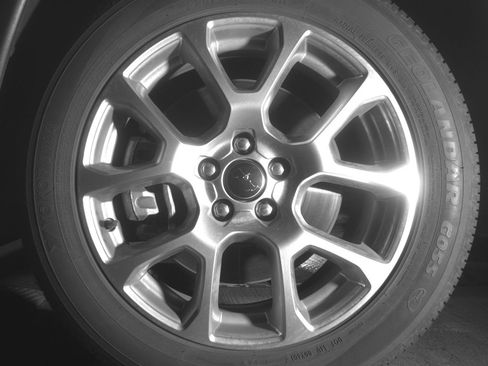 Used 2025 Jeep Compass Limited image 12