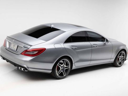 Used 2012 Mercedes-Benz CLS 63 AMG image 3