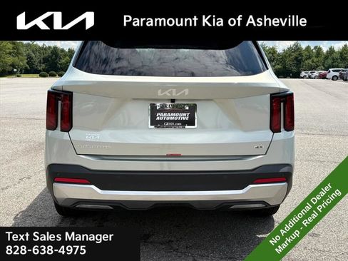 New 2026 Kia Sorento S AWD/4WD image 5