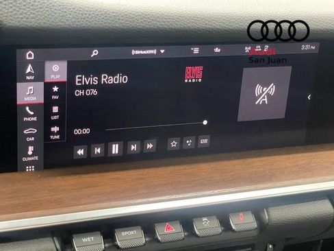 Used 2021 Porsche 911 Carrera image 4