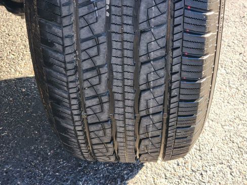 Certified 2023 Chevrolet Silverado 1500 Custom image 10