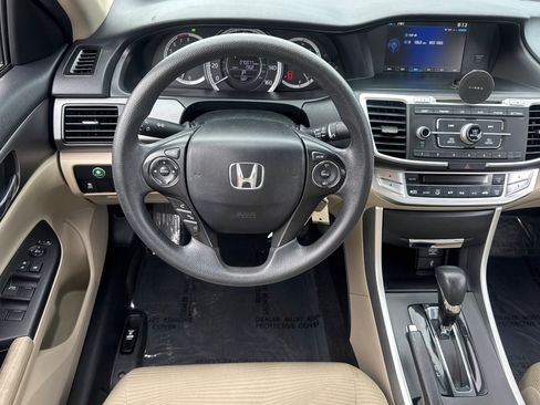 Used 2014 Honda Accord LX image 29