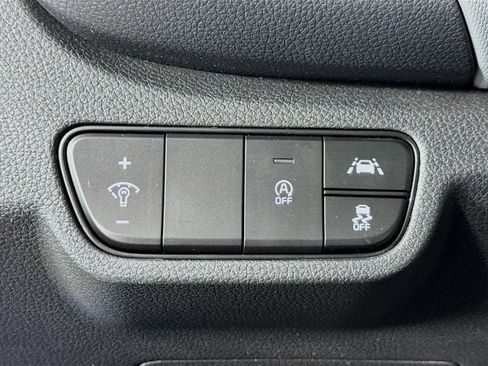 Certified 2023 Kia Seltos LX image 10