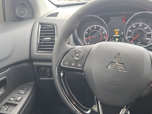 New 2026 Mitsubishi Outlander Sport LE AWD/4WD image 19