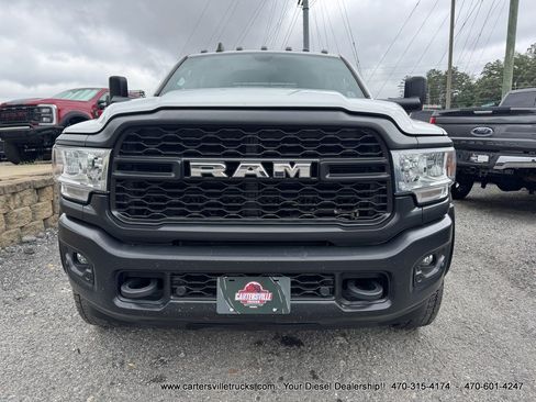 Used 2021 RAM 5500 Tradesman w/ Max Tow Package AWD/4WD image 4