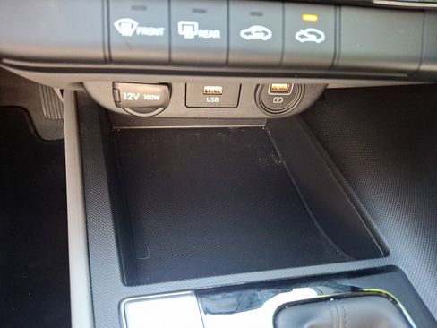 Certified 2023 Hyundai Elantra SEL FWD image 24