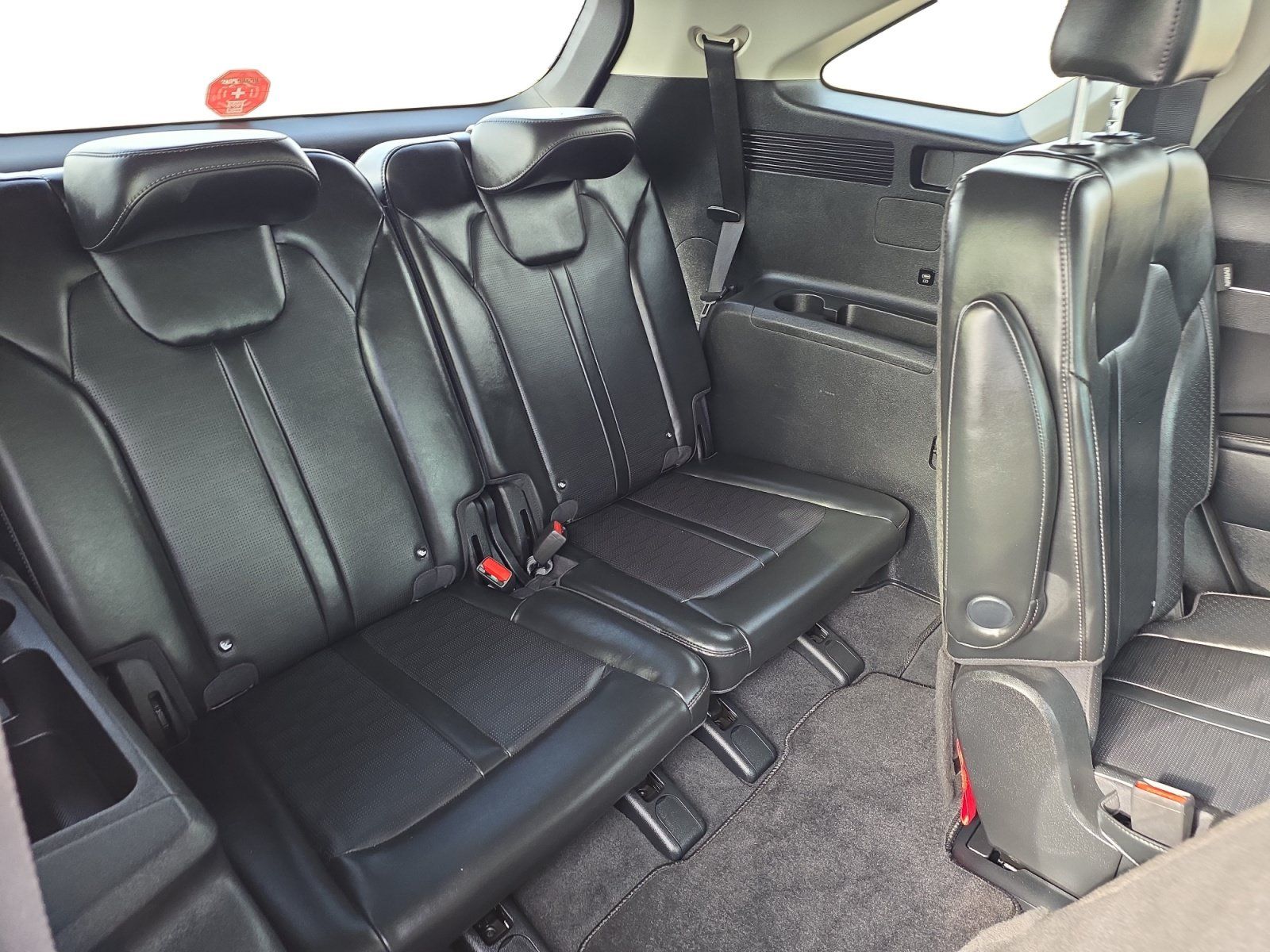 Used 2025 Kia Sorento EX AWD/4WD image 14