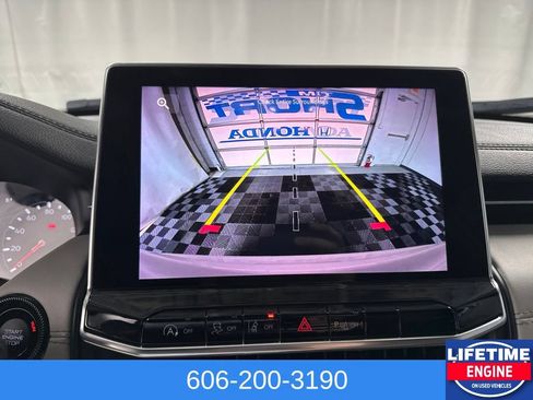 Used 2025 Jeep Compass Limited AWD/4WD image 20