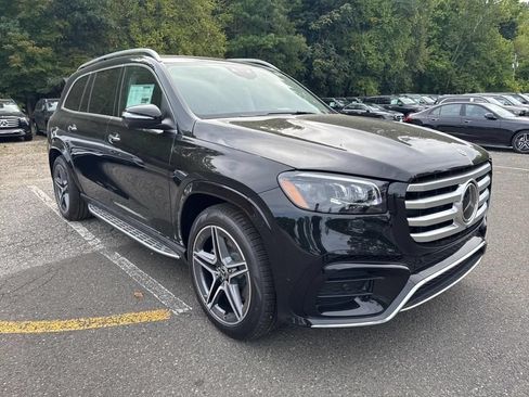 Certified 2026 Mercedes-Benz GLS 450 4MATIC image 1