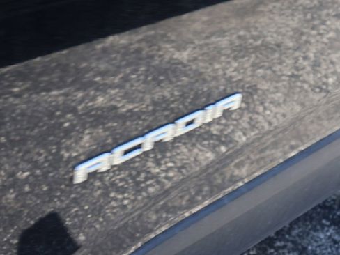 Used 2019 GMC Acadia SLE FWD image 4