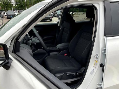New 2026 Honda HR-V LX image 10