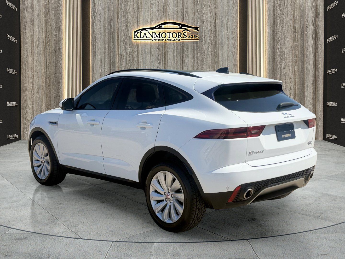 Used 2020 Jaguar E-PACE SE AWD/4WD image 5