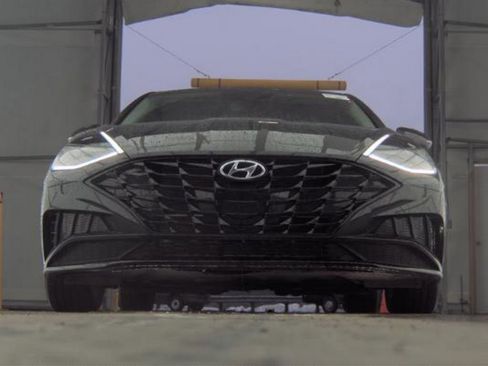 Used 2023 Hyundai Sonata SEL w/ Convenience Package image 3