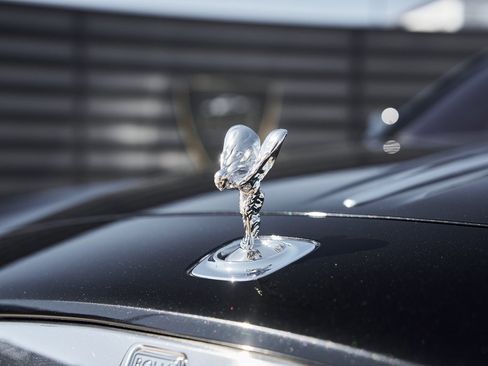 Used 2019 Rolls-Royce Ghost Base image 7