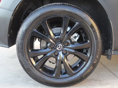 Used 2024 MAZDA CX-30 2.5 Turbo w/ Premium Package image 12