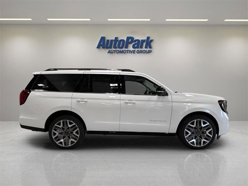 New 2025 Ford Expedition Platinum w/ Platinum Ultimate Package image 8