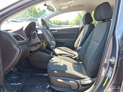Used 2020 Hyundai Accent SEL FWD image 13