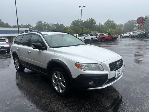 Used 2016 Volvo XC70 T5 Premier w/ Proximity Package AWD/4WD image 7