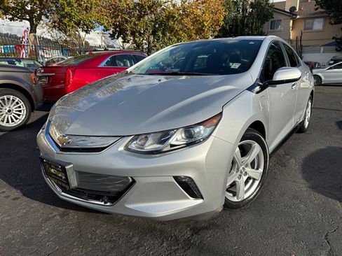 Used 2016 Chevrolet Volt LT w/ Comfort Package image 1