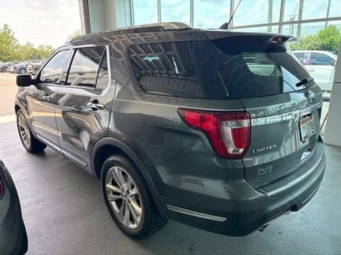 Used 2018 Ford Explorer Limited FWD image 9