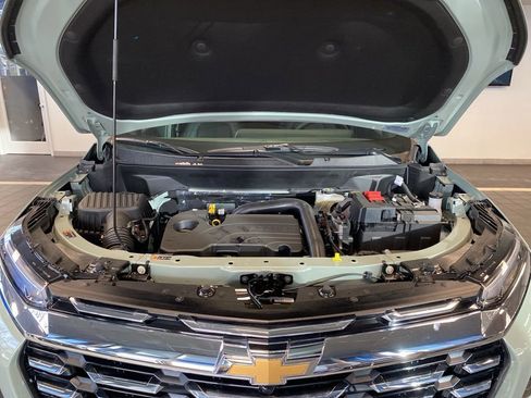 New 2026 Chevrolet Equinox LT w/ Convenience Package II image 12