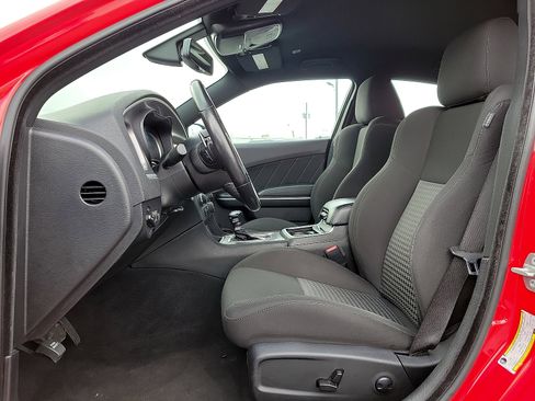 Used 2022 Dodge Charger R/T RWD image 3