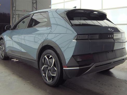 Used 2024 Hyundai Ioniq 5 SEL image 6