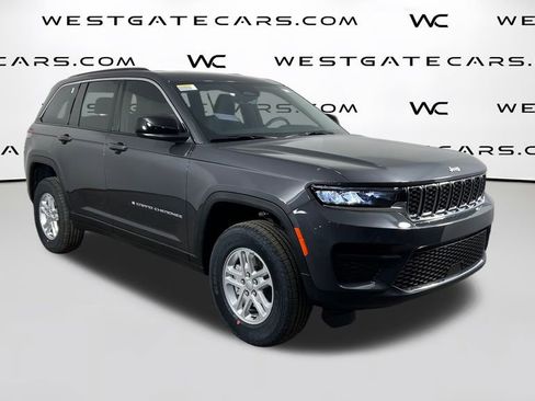 New 2025 Jeep Grand Cherokee Laredo w/ Luxury Tech Group I image 48