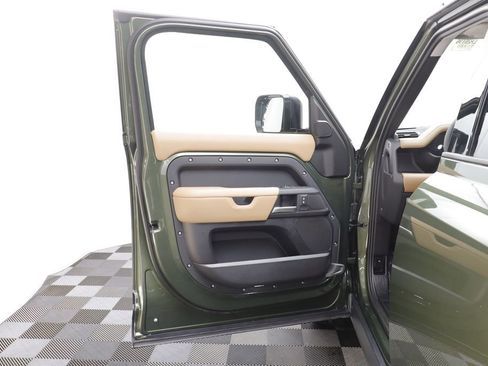New 2026 Land Rover Defender 130 S image 5