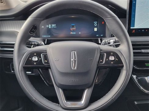 Certified 2024 Lincoln Corsair AWD w/ Equipment Group 101A image 32