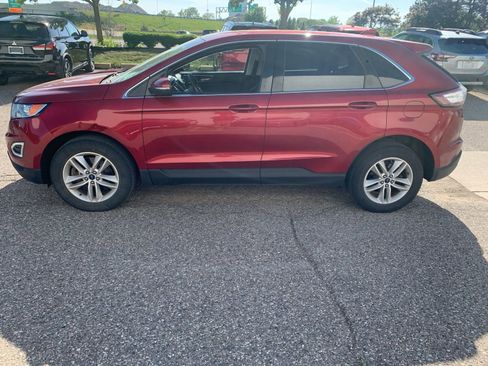 Used 2017 Ford Edge SEL w/ Equipment Group 201A AWD/4WD image 7