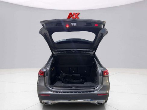 Used 2021 Mercedes-Benz GLA 250 4MATIC w/ Premium Package image 42