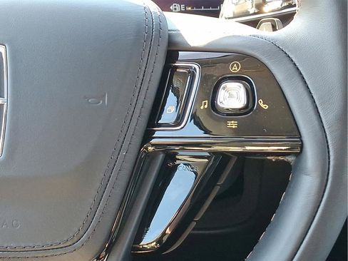 New 2025 Lincoln Aviator Reserve image 16