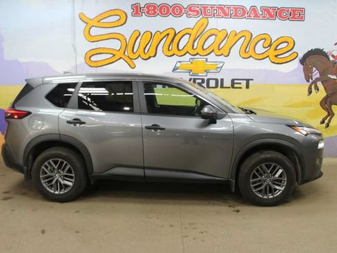 Used 2021 Nissan Rogue S AWD/4WD image 1