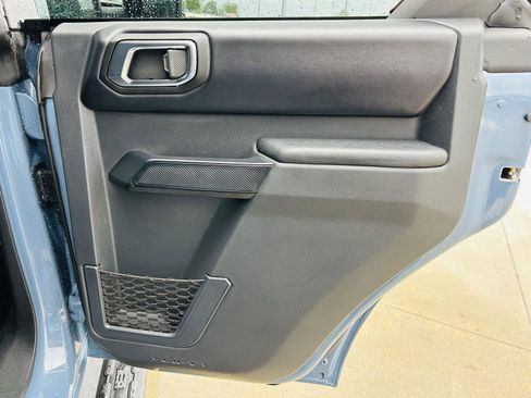 Used 2025 Ford Bronco Outer Banks AWD/4WD image 28