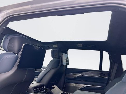 New 2026 Cadillac Escalade IQ Luxury 2 AWD/4WD image 28